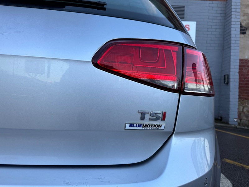 Used Volkswagen Golf 2014 for sale - 76784639: Photo 9