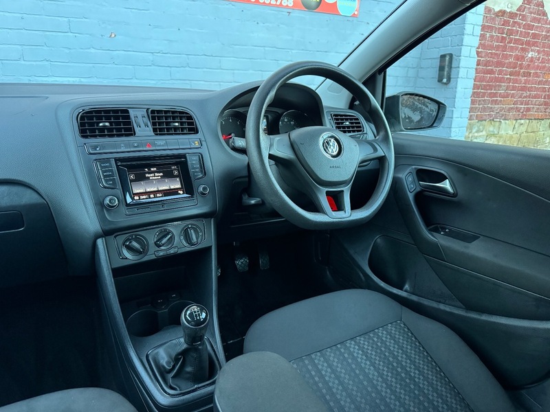 Used Volkswagen Polo 2016 for sale - 76962935: Photo 9