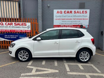 Used Volkswagen Polo 2012 for sale - 75693670: Photo