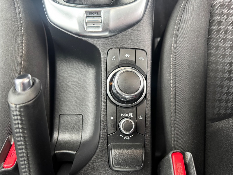 Used Mazda Mazda2 2018 for sale - 76482623: Photo 33