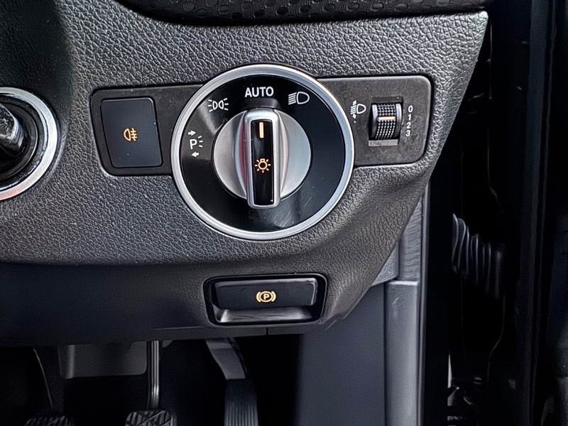 Used Mercedes-Benz A-Class 2016 for sale - 76430575: Photo 36