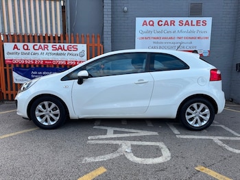 Used Kia Rio 2014 for sale - 76197359: Photo 4