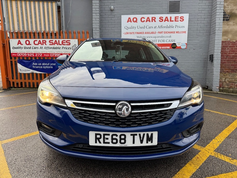 Used Vauxhall Astra 2018 for sale - 77154103: Photo 2