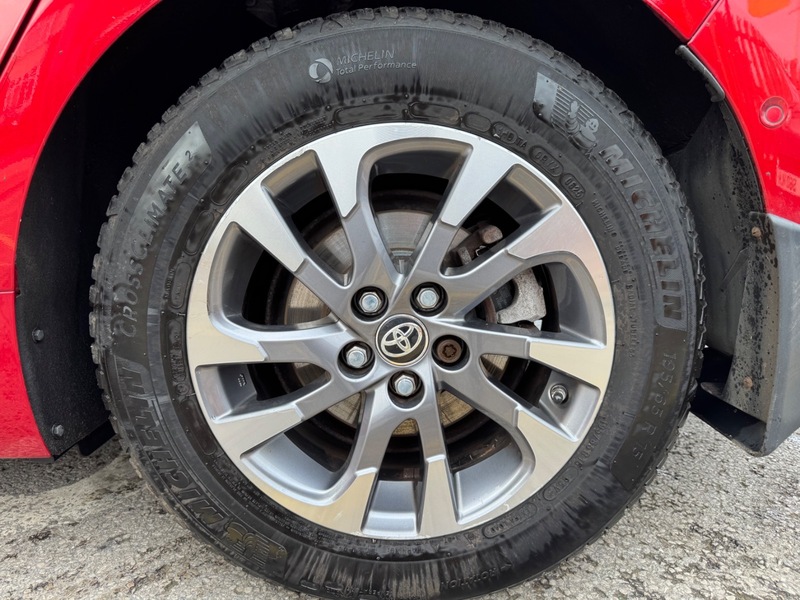 Used Toyota Prius 2017 for sale - 77781181: Photo 12