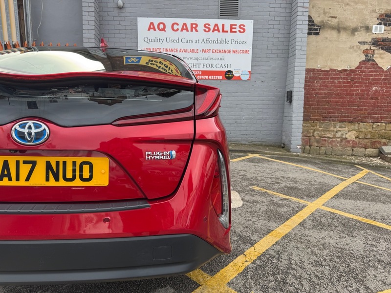 Used Toyota Prius 2017 for sale - 77781181: Photo 13