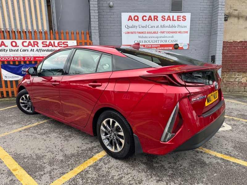 Used Toyota Prius 2017 for sale - 77781181: Photo 5