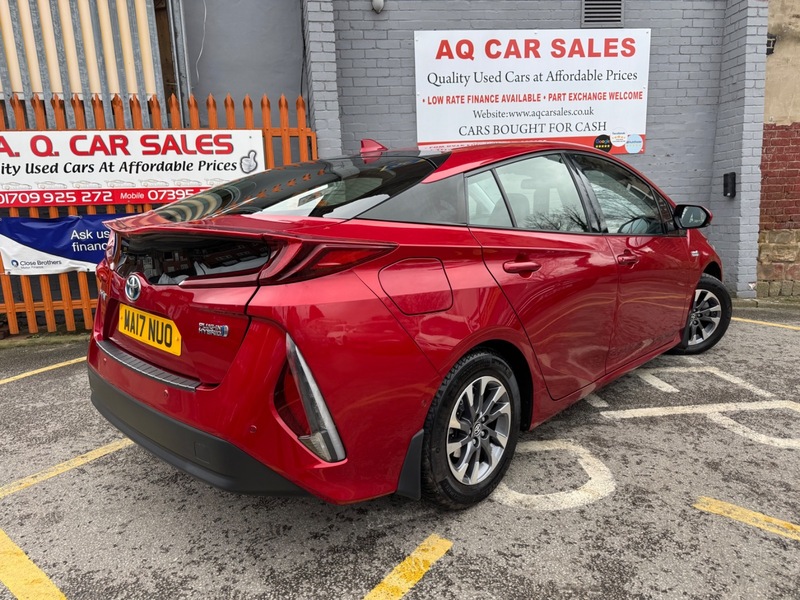 Used Toyota Prius 2017 for sale - 77781181: Photo 7