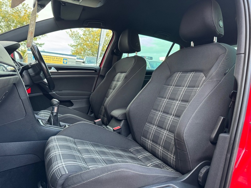 Used Volkswagen Golf 2015 for sale - 76334143: Photo 16