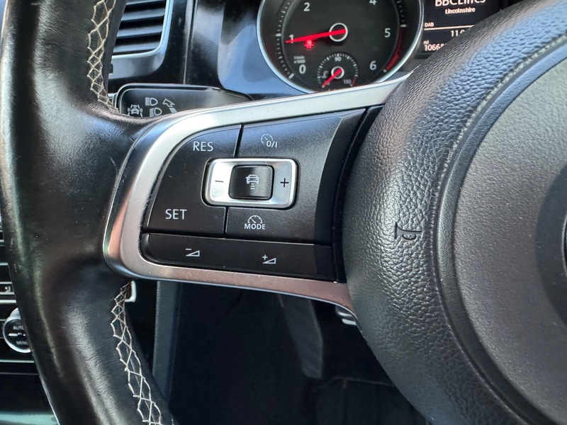 Used Volkswagen Golf 2015 for sale - 76334143: Photo 30