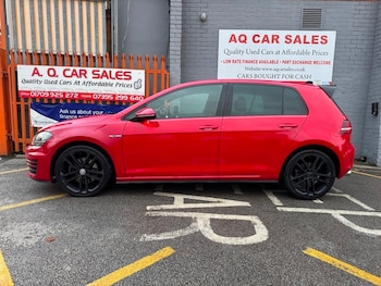 Used Volkswagen Golf 2015 for sale - 76334143: Photo