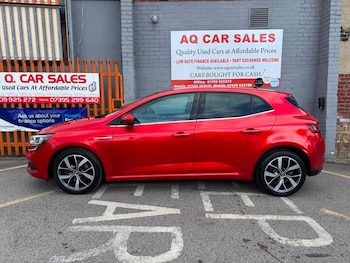 Used Renault Megane 2017 for sale - 78920177: Photo