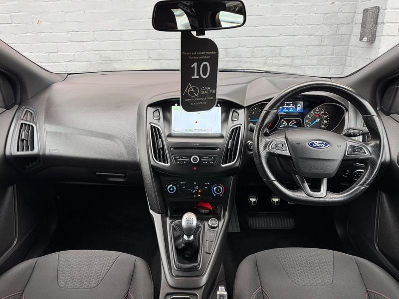 Used Ford Focus 2017 for sale - 76470744: Photo 15