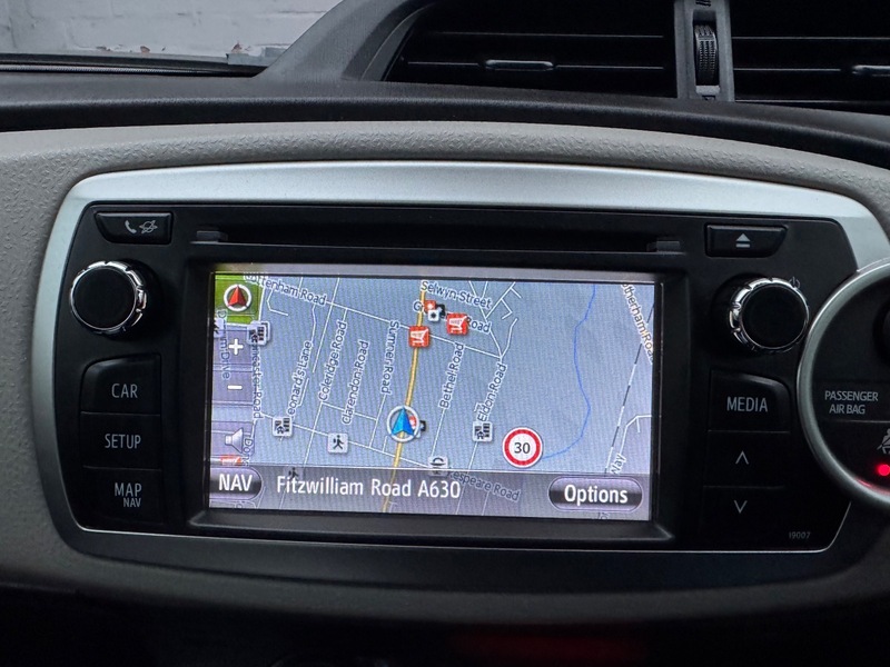 Used Toyota Yaris 2013 for sale - 77027735: Photo 20