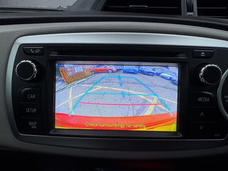 Used Toyota Yaris 2013 for sale - 77027735: Photo 21