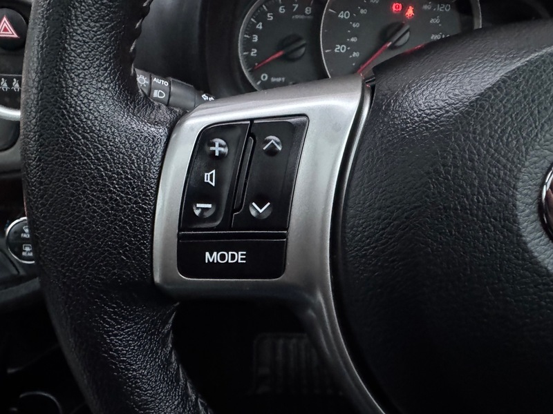 Used Toyota Yaris 2013 for sale - 77027735: Photo 30