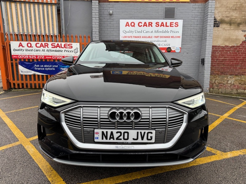Used Audi e-tron 2020 for sale - 77328849: Photo 2