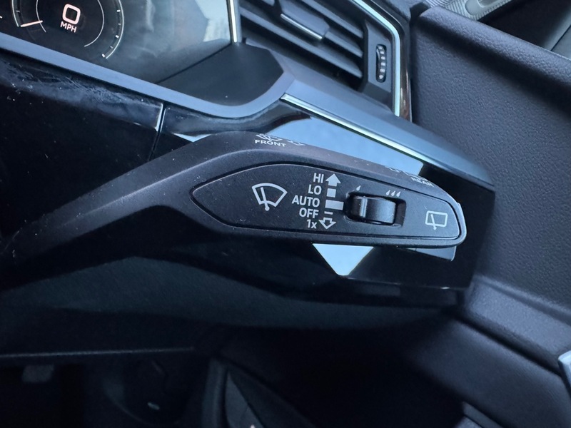 Used Audi e-tron 2020 for sale - 77328849: Photo 46