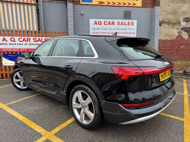 Used Audi e-tron 2020 for sale - 77328849: Photo 5