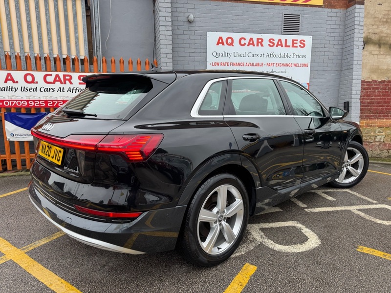 Used Audi e-tron 2020 for sale - 77328849: Photo 7