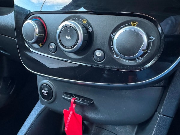 Used Renault Clio 2017 for sale - 76119411: Photo 23