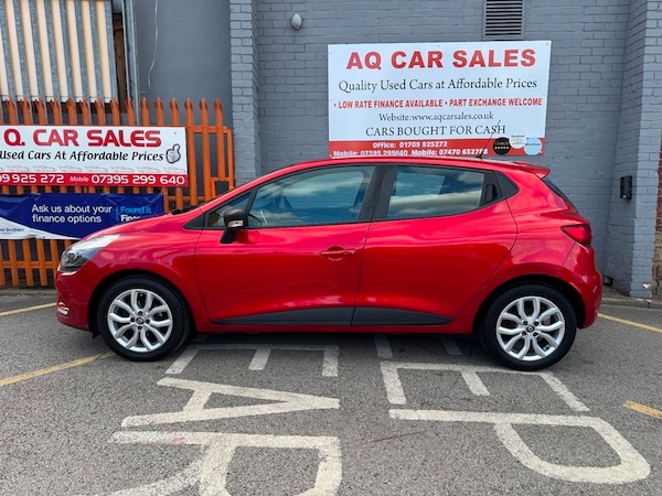 Used Renault Clio 2017 for sale - 76119411: Photo 4