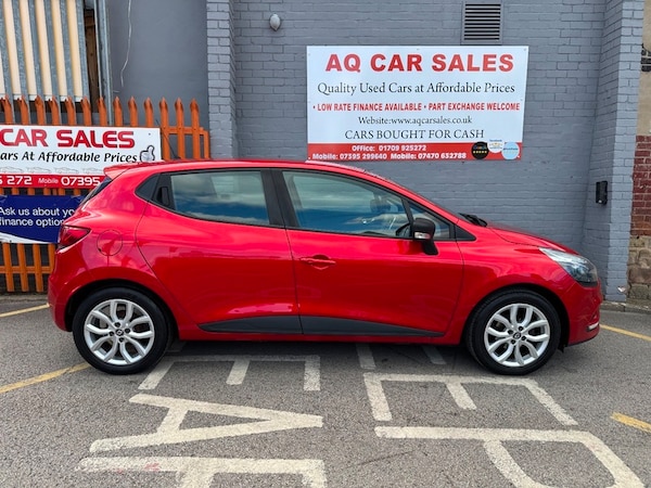 Used Renault Clio 2017 for sale - 76119411: Photo 8