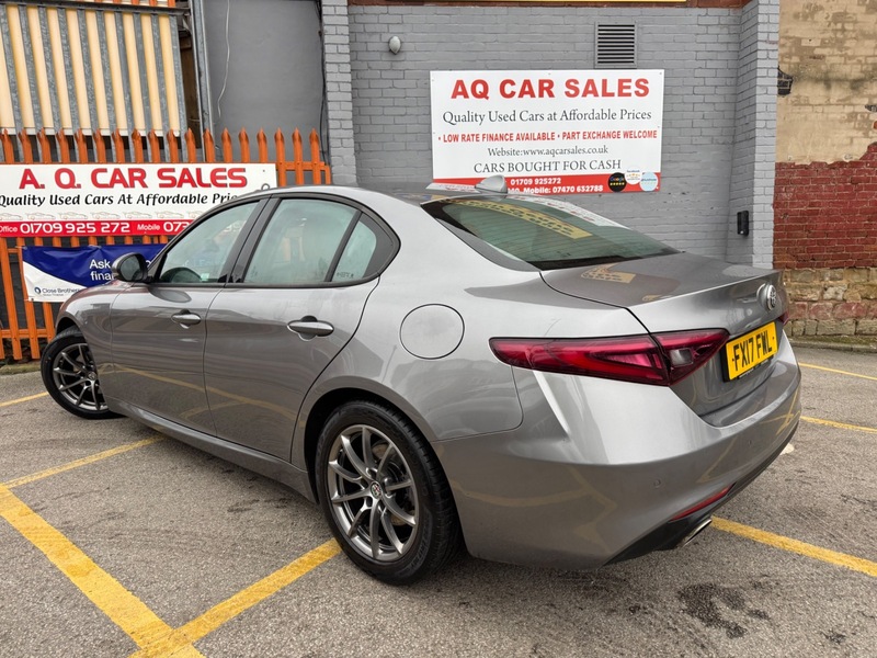Used Alfa Romeo Giulia 2017 for sale - 77423130: Photo 5