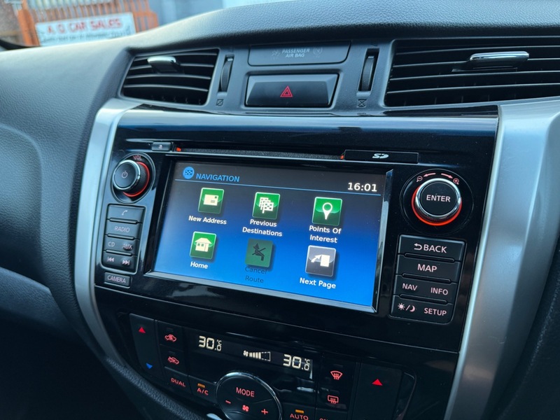 Used Nissan Navara 2016 for sale - 77264127: Photo 28