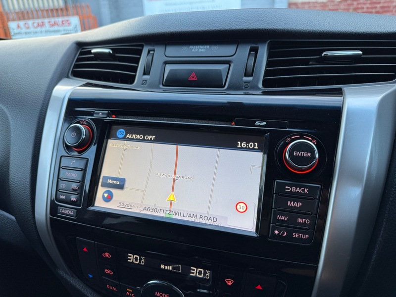 Used Nissan Navara 2016 for sale - 77264127: Photo 30