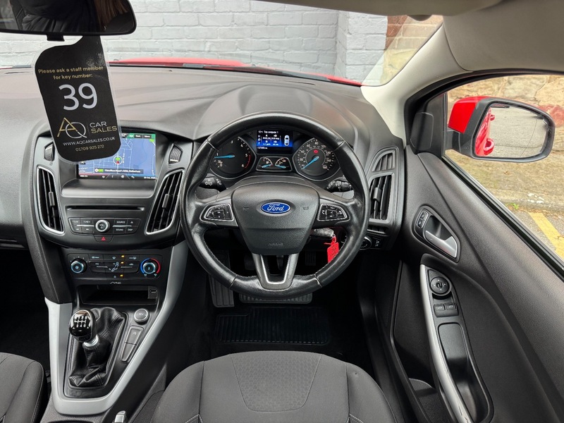 Used Ford Focus 2015 for sale - 76396659: Photo 14