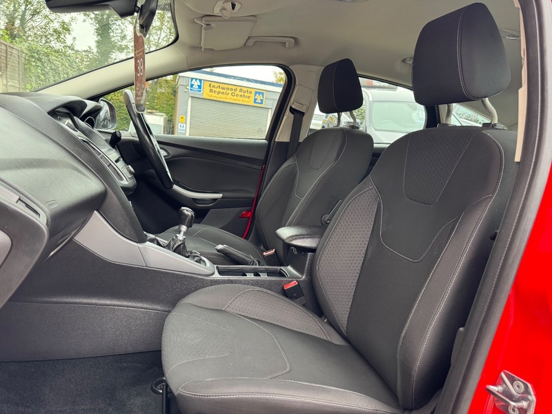 Used Ford Focus 2015 for sale - 76396659: Photo 17