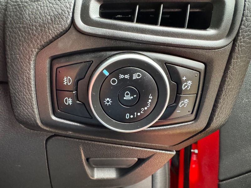 Used Ford Focus 2015 for sale - 76396659: Photo 33