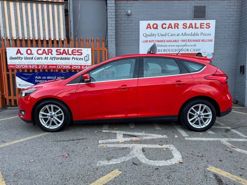 Used Ford Focus 2015 for sale - 76396659: Photo 4