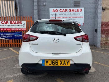 Used Mazda Mazda2 2016 for sale - 79409973: Photo