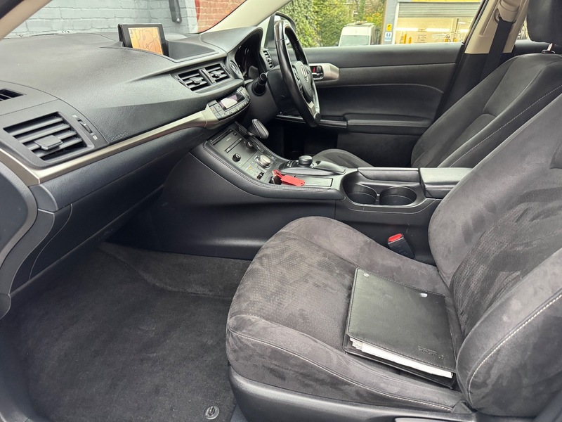 Used Lexus CT 2016 for sale - 76547432: Photo 16