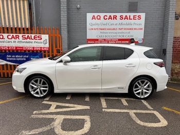 Used Lexus CT 2016 for sale - 76547432: Photo