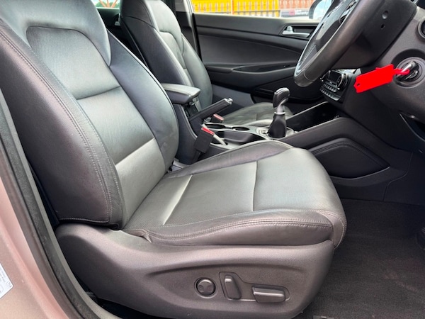 Used Hyundai TUCSON 2015 for sale - 74986171: Photo 31