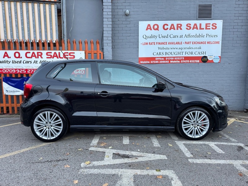 Used Volkswagen Polo 2013 for sale - 76396656: Photo 8