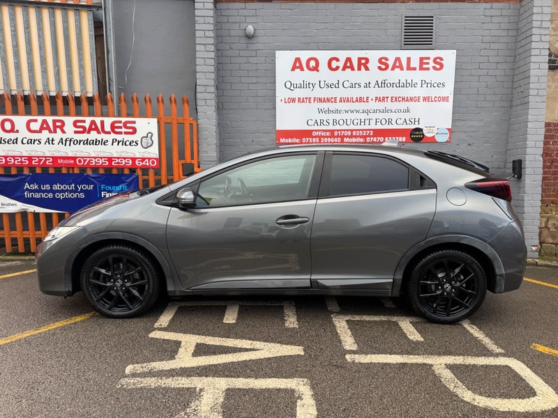 Used Honda Civic 2015 for sale - 77228004: Photo 4