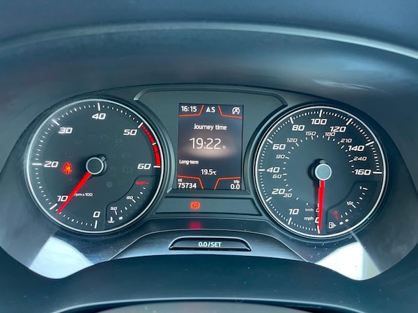 Used SEAT Leon 2019 for sale - 74638602: Photo 31