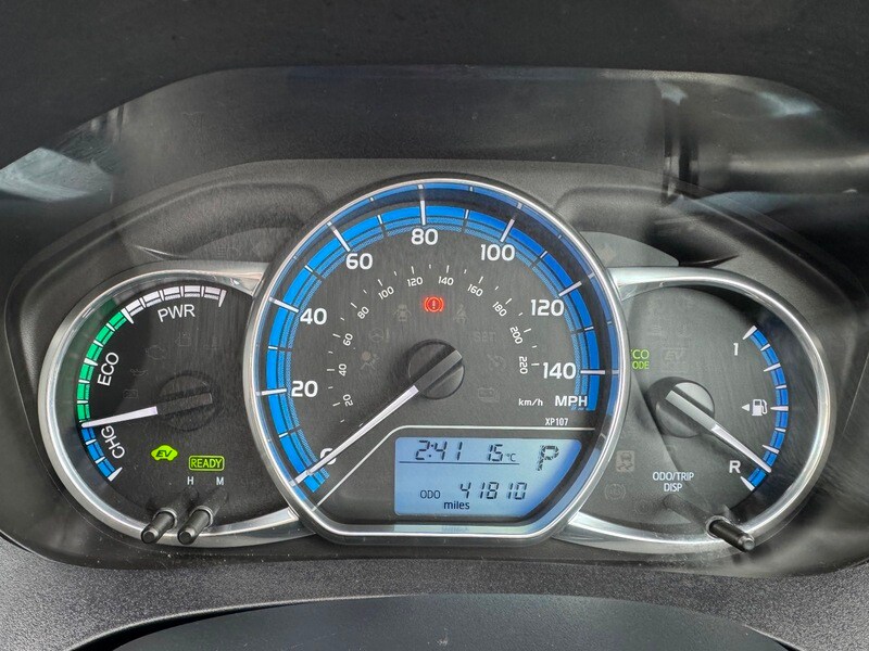 Used Toyota Yaris 2014 for sale - 76119428: Photo 34