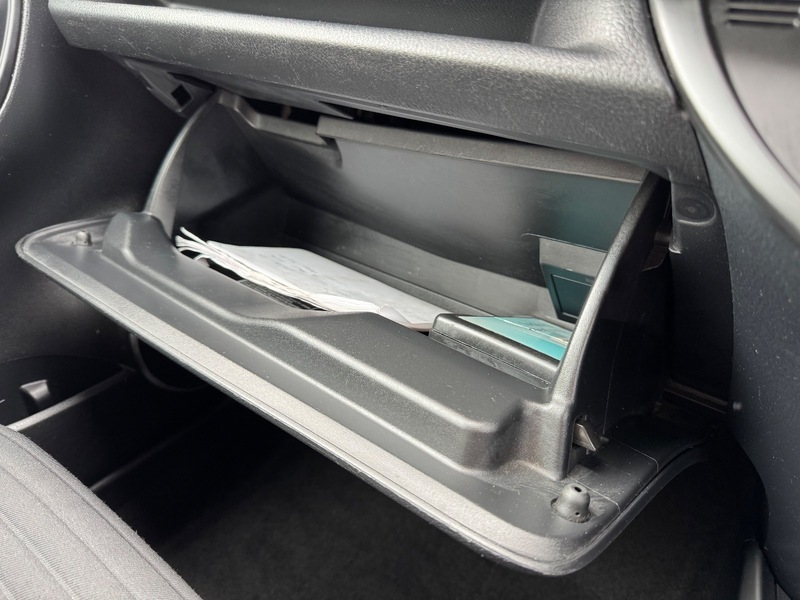 Used Toyota Yaris 2014 for sale - 76119428: Photo 41