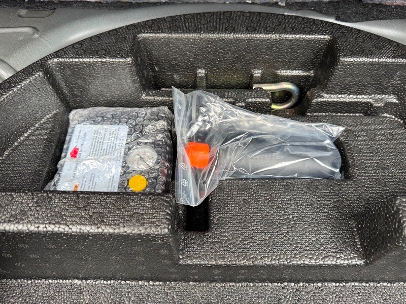 Used Toyota Yaris 2014 for sale - 76119428: Photo 43