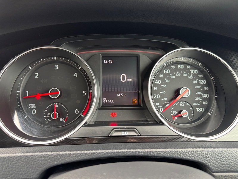 Used Volkswagen Golf 2014 for sale - 76470738: Photo 17