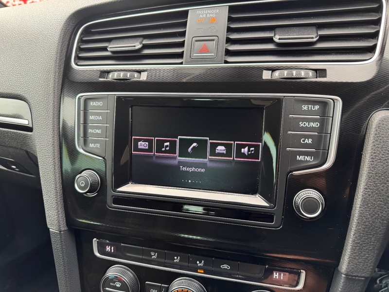 Used Volkswagen Golf 2014 for sale - 76470738: Photo 24