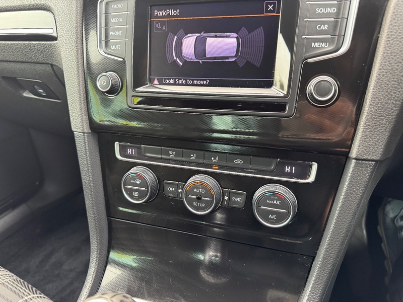 Used Volkswagen Golf 2014 for sale - 76470738: Photo 27