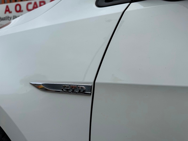 Used Volkswagen Golf 2014 for sale - 76470738: Photo 28