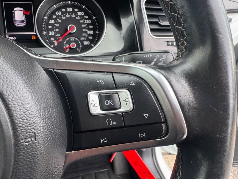 Used Volkswagen Golf 2014 for sale - 76470738: Photo 31