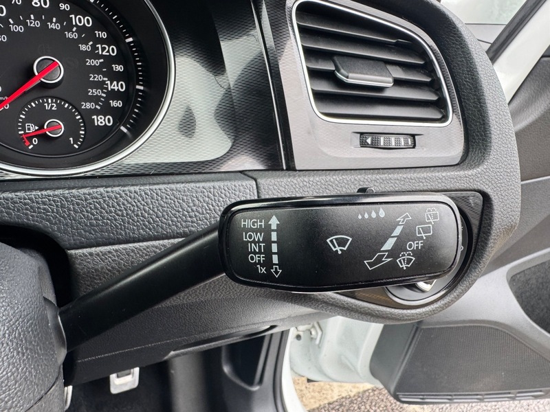 Used Volkswagen Golf 2014 for sale - 76470738: Photo 33