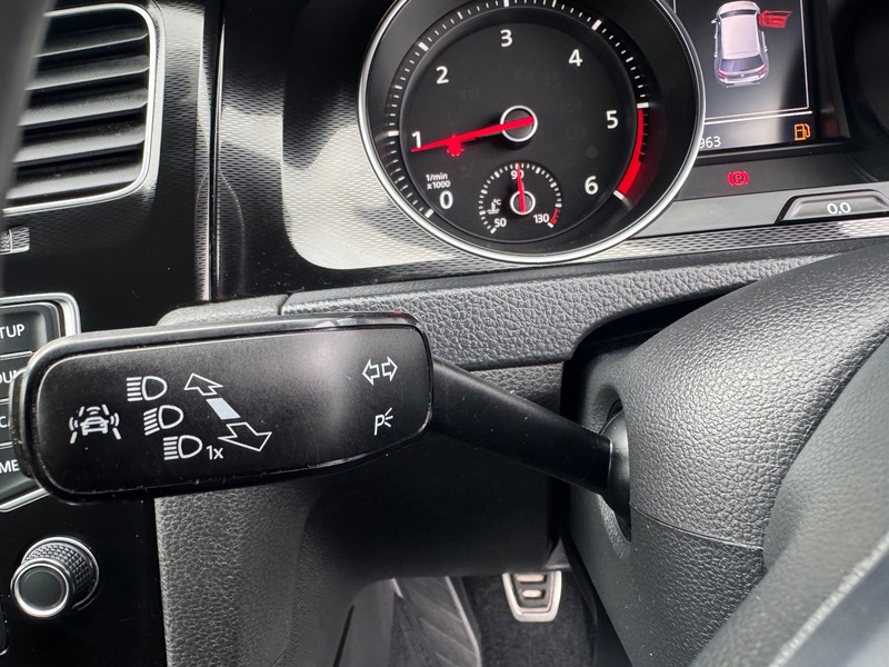 Used Volkswagen Golf 2014 for sale - 76470738: Photo 34